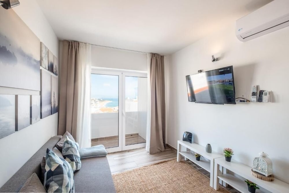 Фото Oceanic Rainbow Apartment-Albufeira
