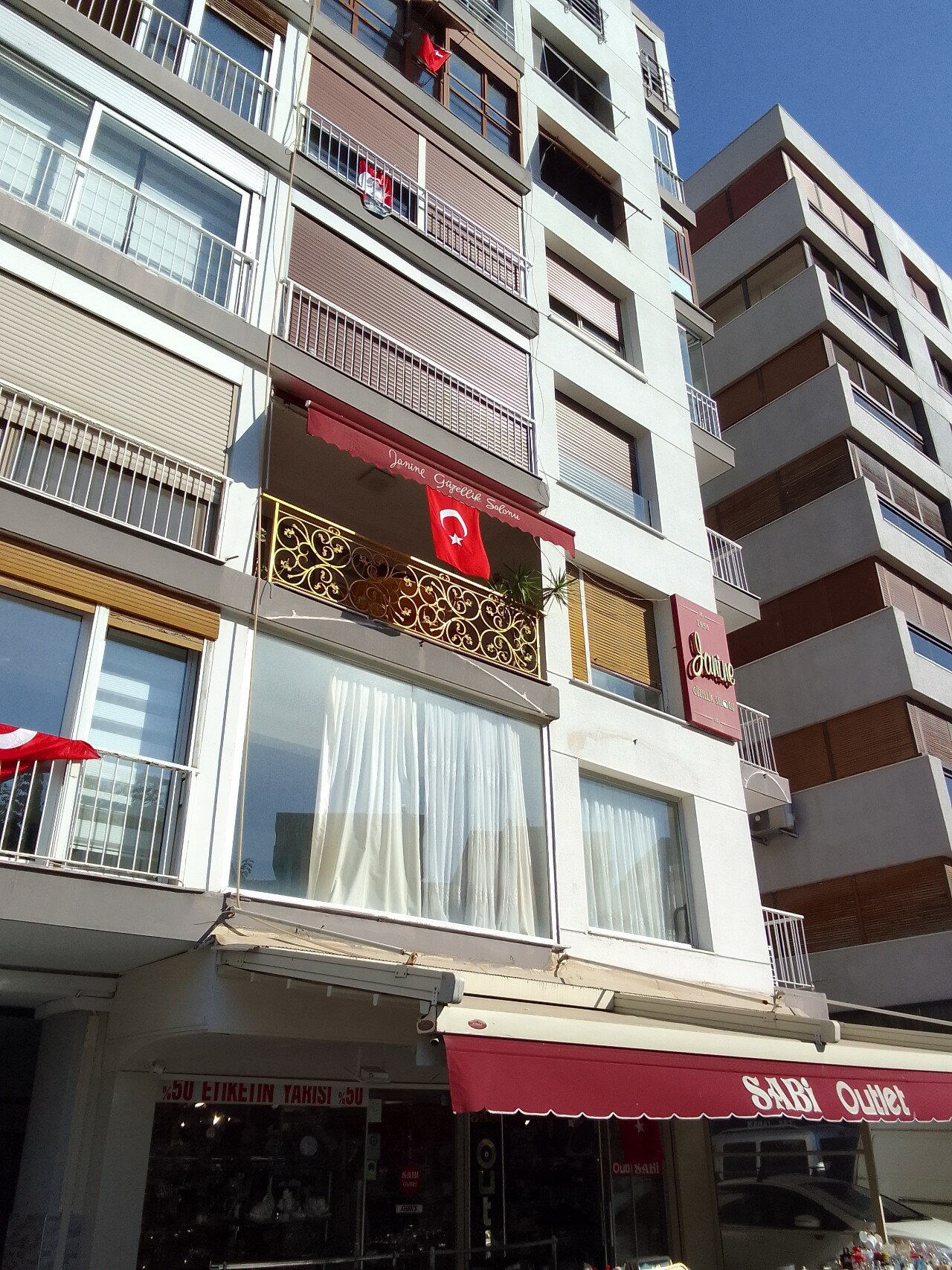 Janine Güzellik Salonu