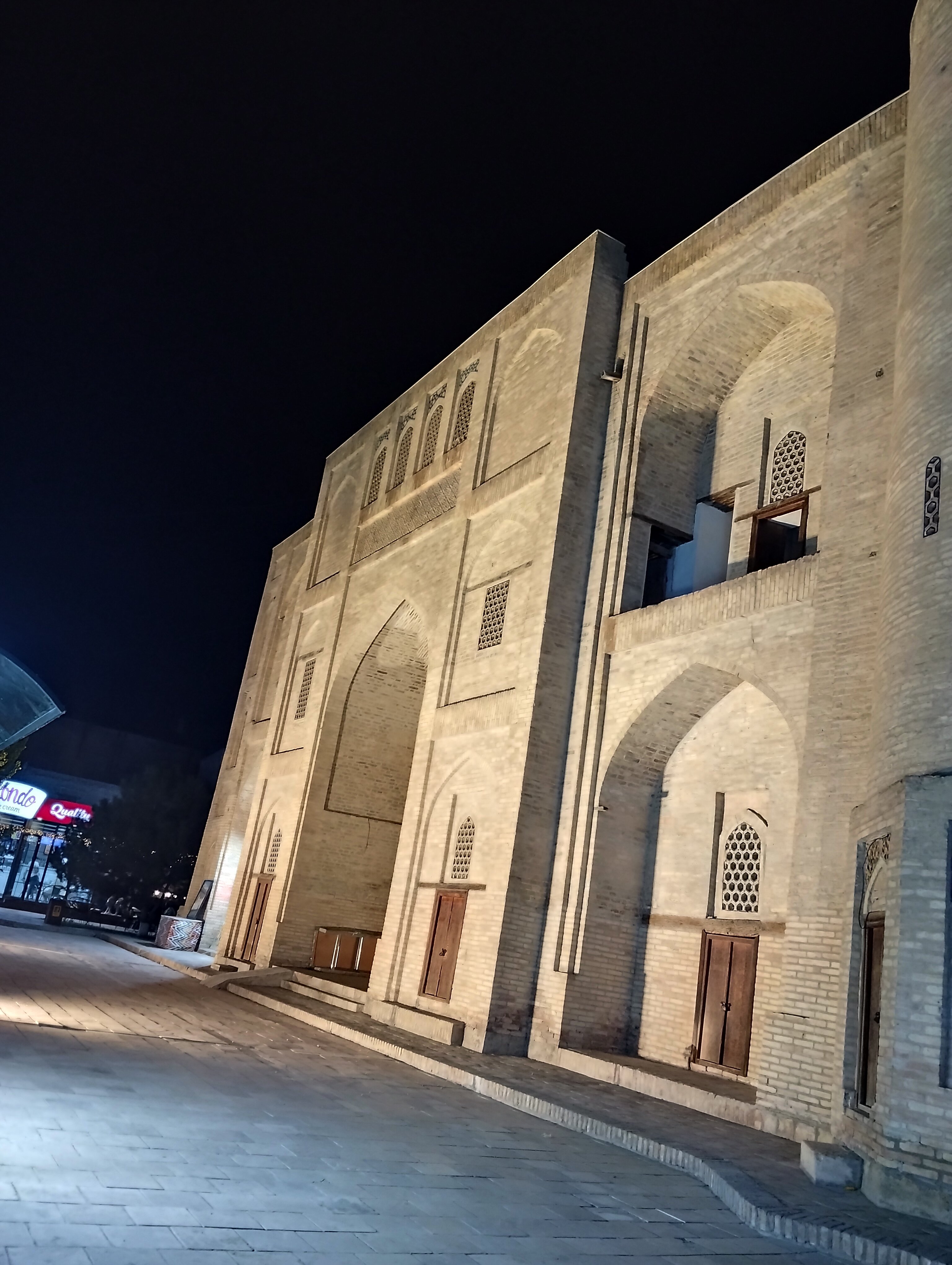 Фото Lyabi House