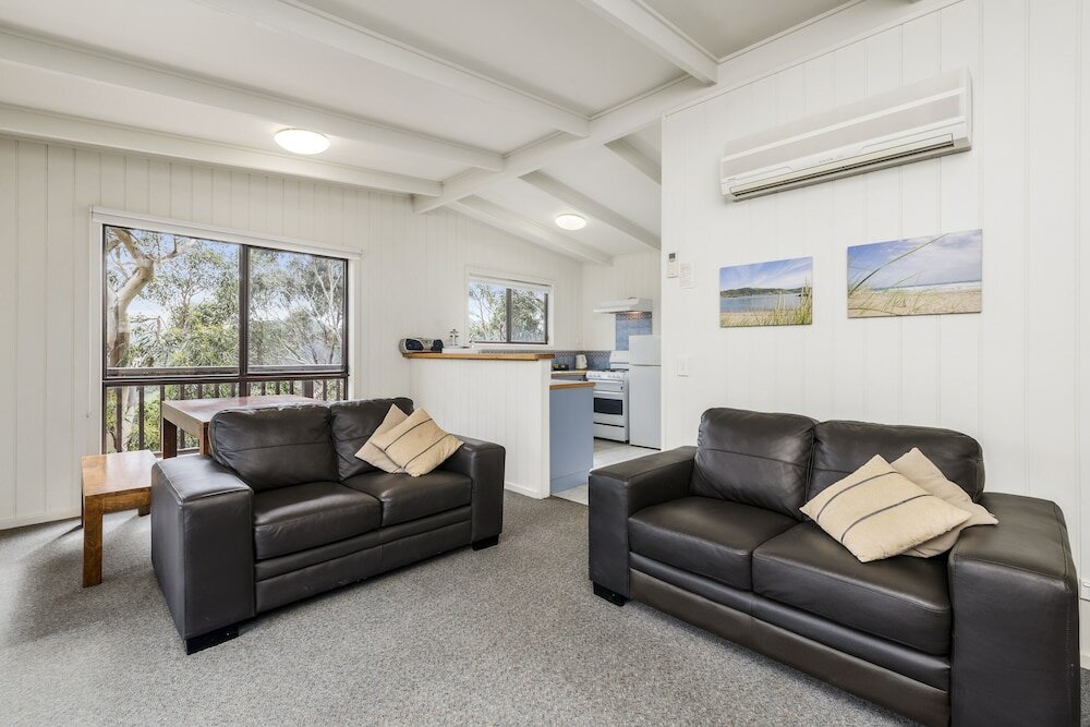 Фото Beacon Point Ocean View Villas