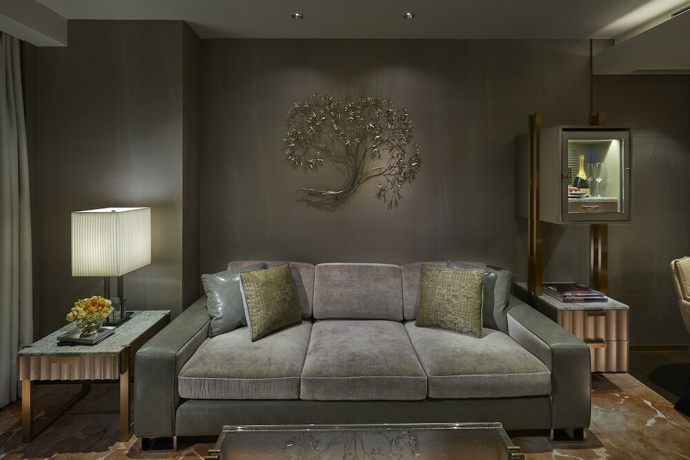 Фото The Landmark Mandarin Oriental, Hong Kong