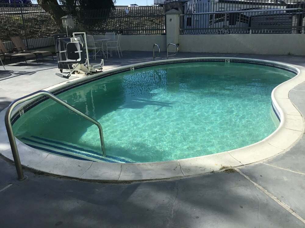 Фото Ramona Valley Inn