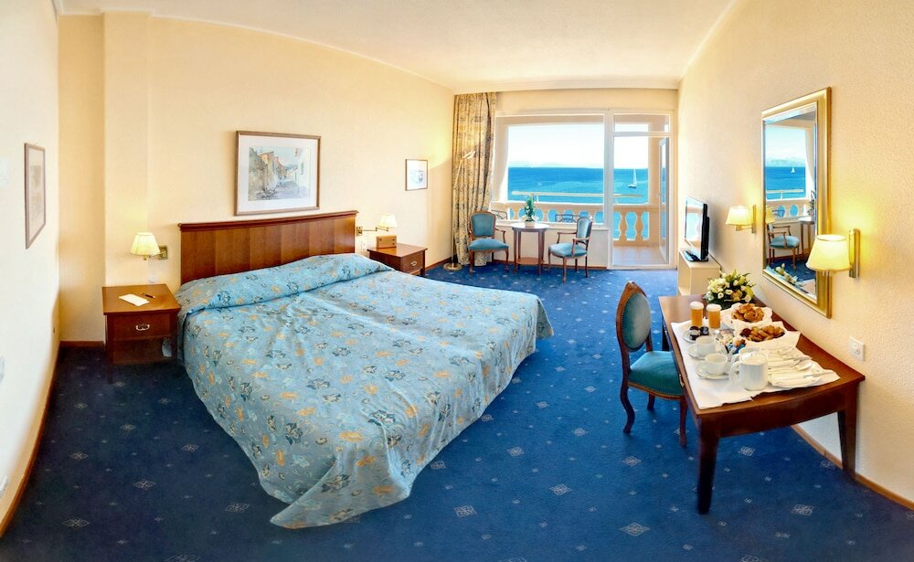 Фото Corfu Palace