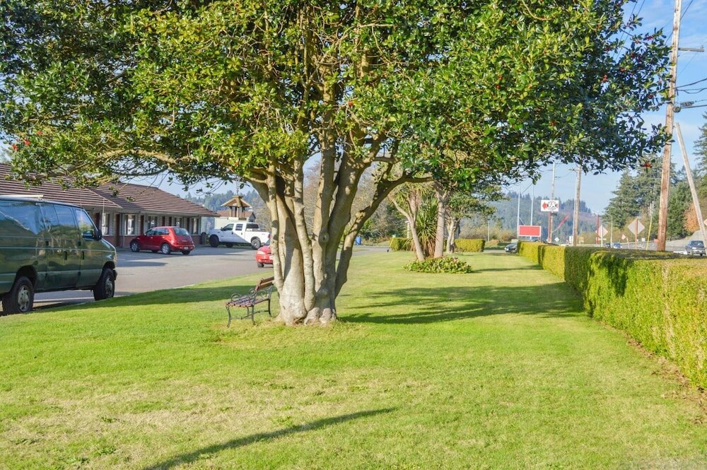 Фото Bay Bridge Motel