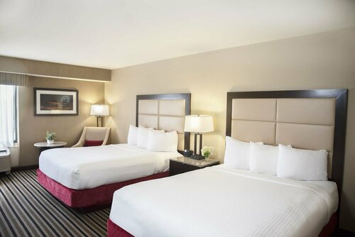 Гостиница The Madison Concourse Hotel and Governor's Club в Мэдисоне
