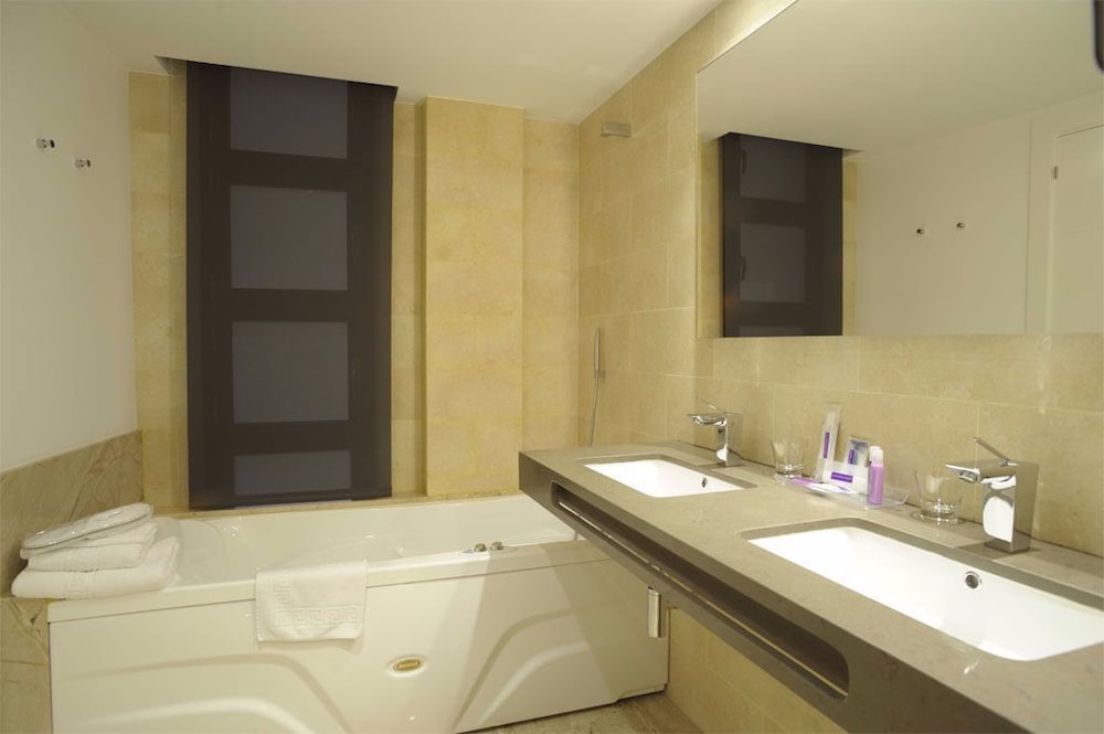 Фото San Ramon Del Somontano