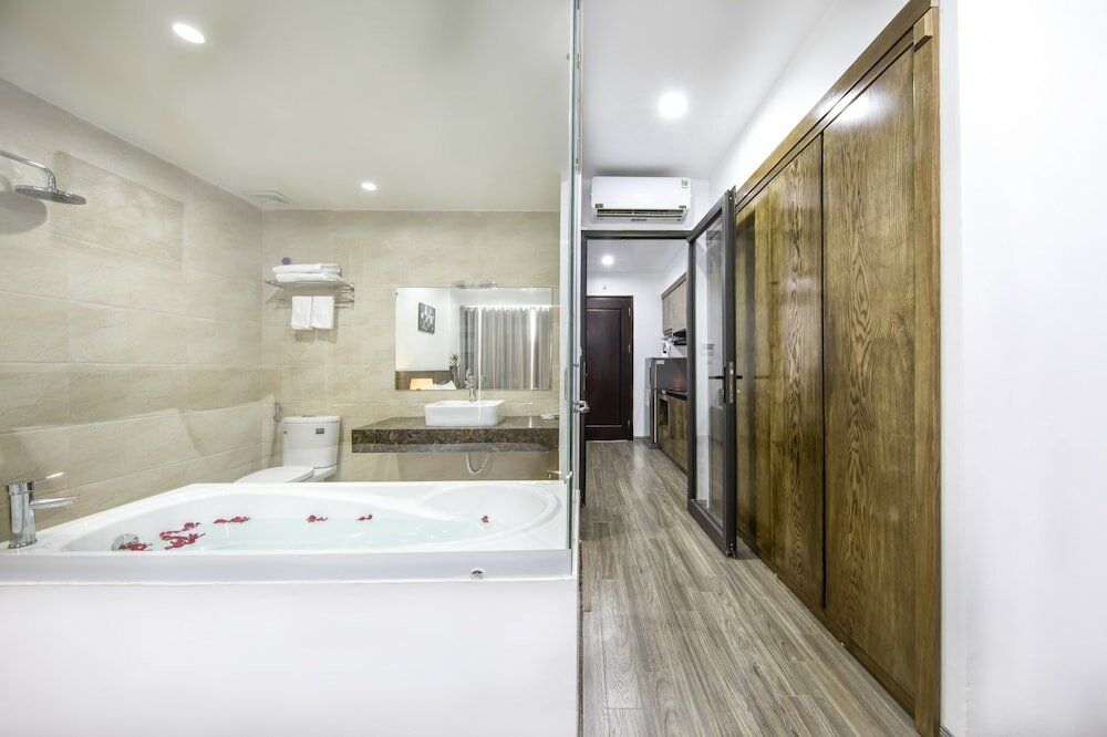 Фото Granda Suites Hanoi