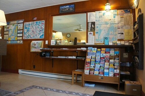 Гостиница Hyland Motor Inn