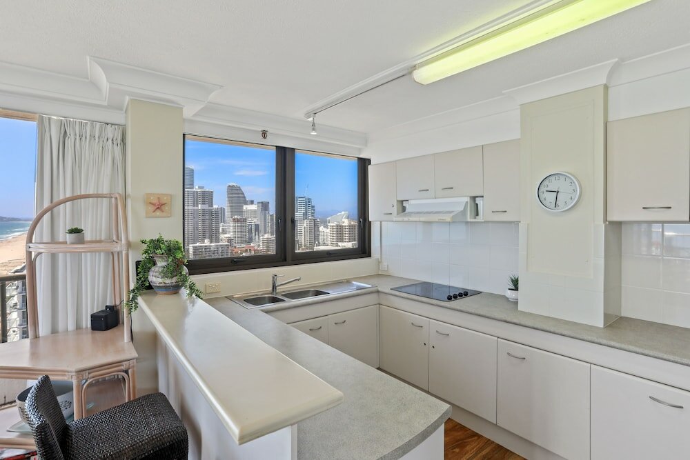 Фото Boulevard North Holiday Apartments