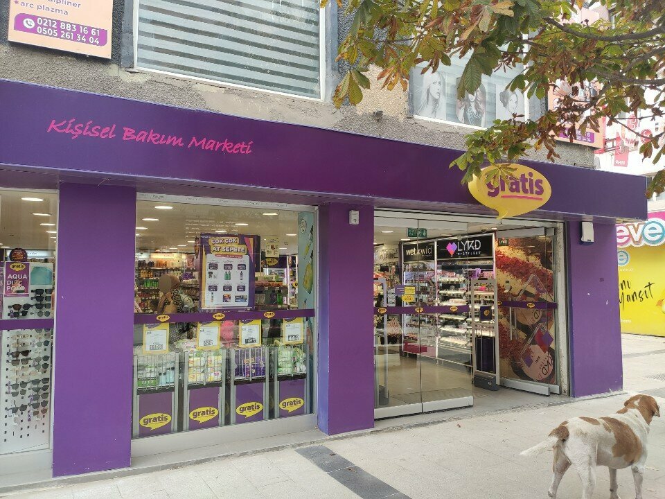Perfume and cosmetics shop Gratis Büyük Çekmece İnönü CD, Istanbul, photo