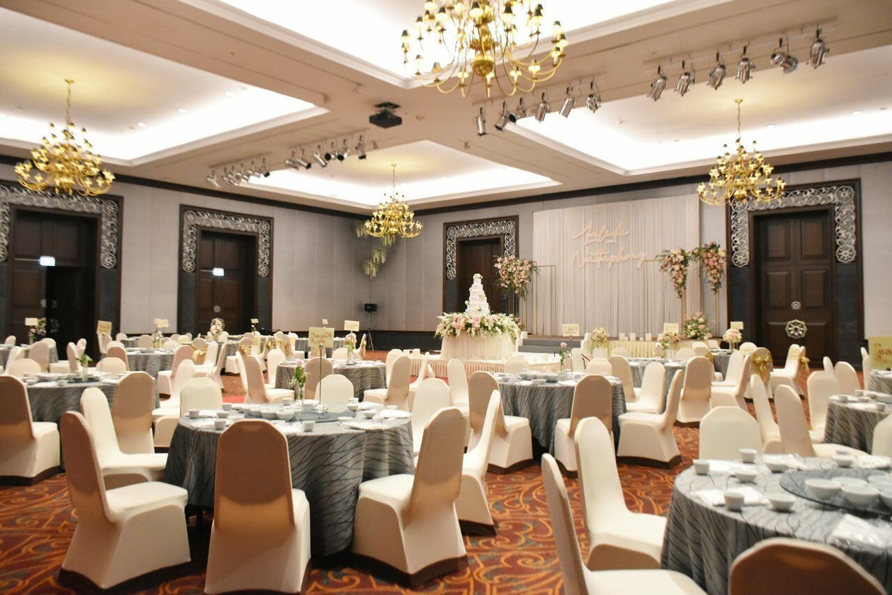 Фото Century Park Hotel