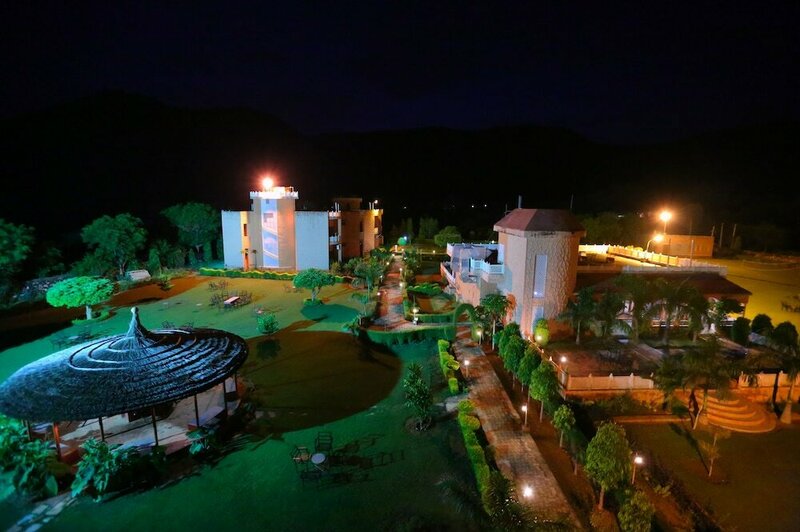 Гостиница Sariska Tiger Camp Resort