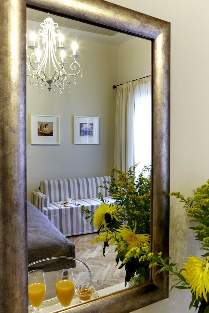 Фото Sweet Home Hotel