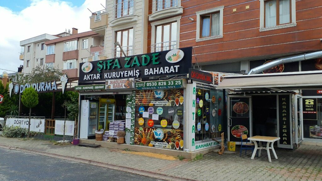Nuts, snacks, dried fruits Shifazade Spices Nuts, Istanbul, photo