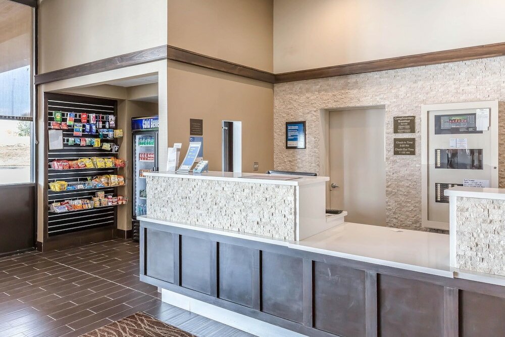 Фото Comfort Inn & Suites Aberdeen near Apg