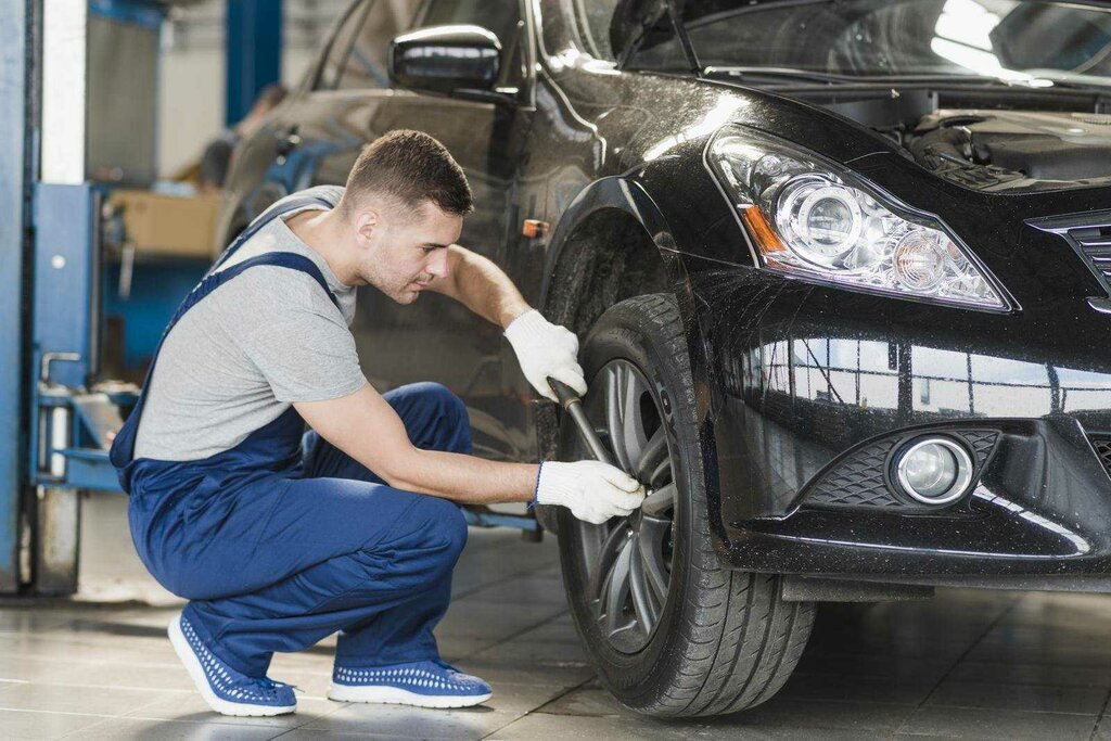 تركيب وتصليح الإطارات Аванти Моторс ، سان بطرسبرغ، صورة