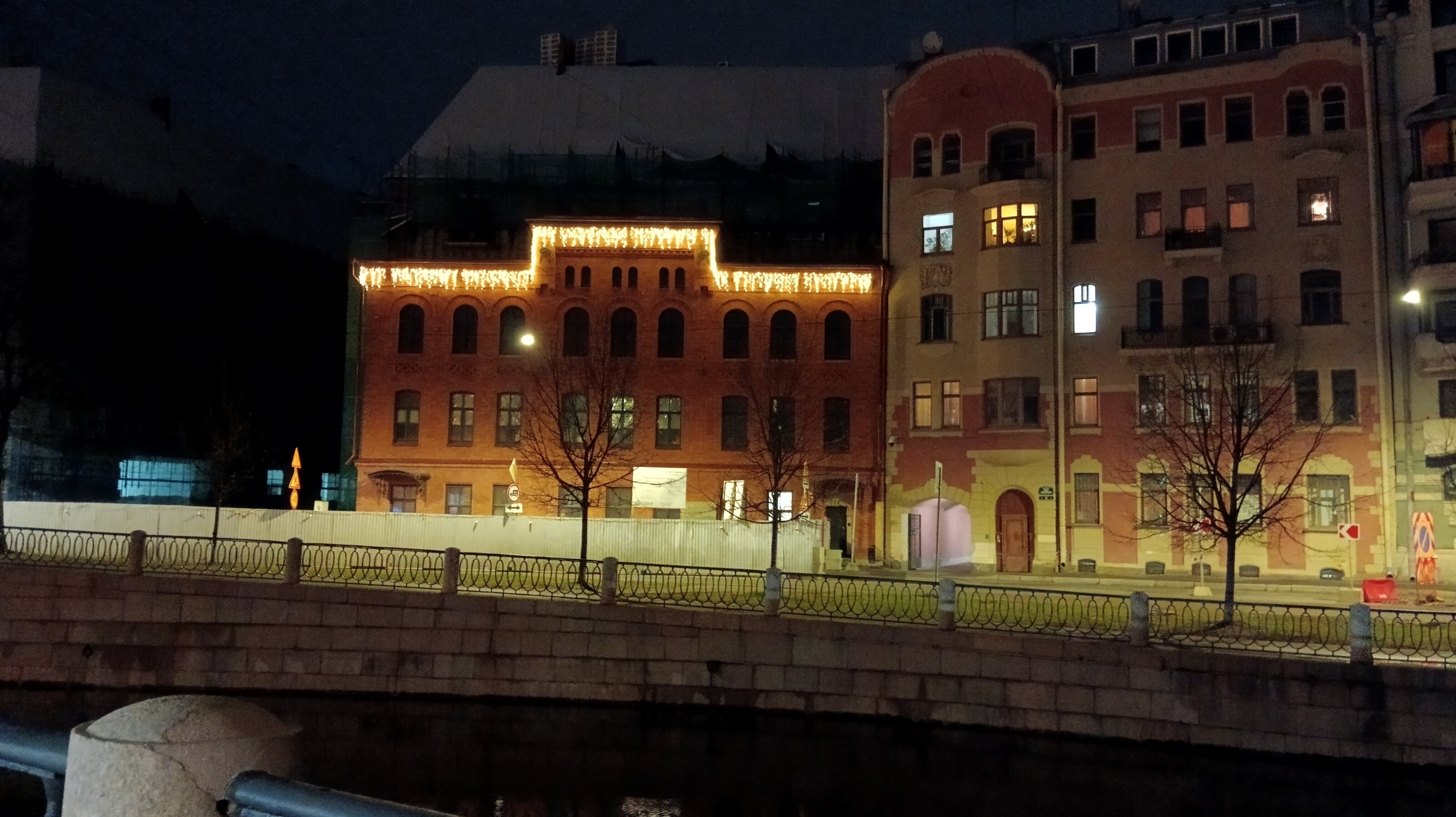 Фото Simple Bon Voyage