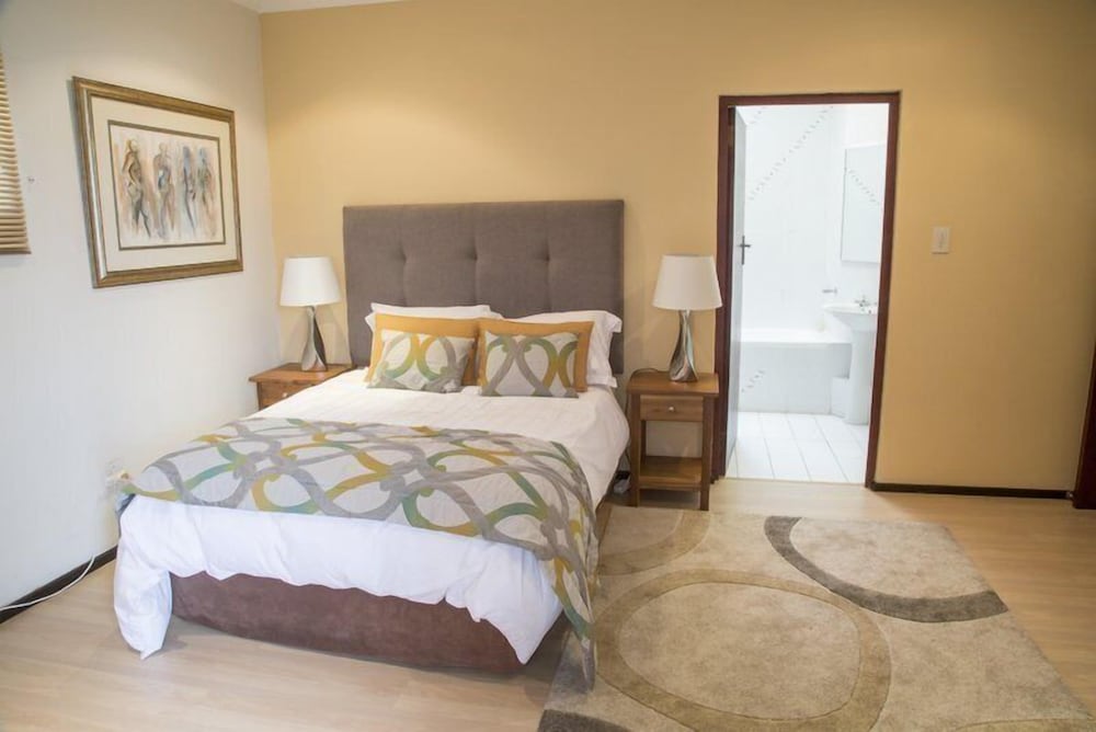 Фото Misty Blue Bed and Breakfast