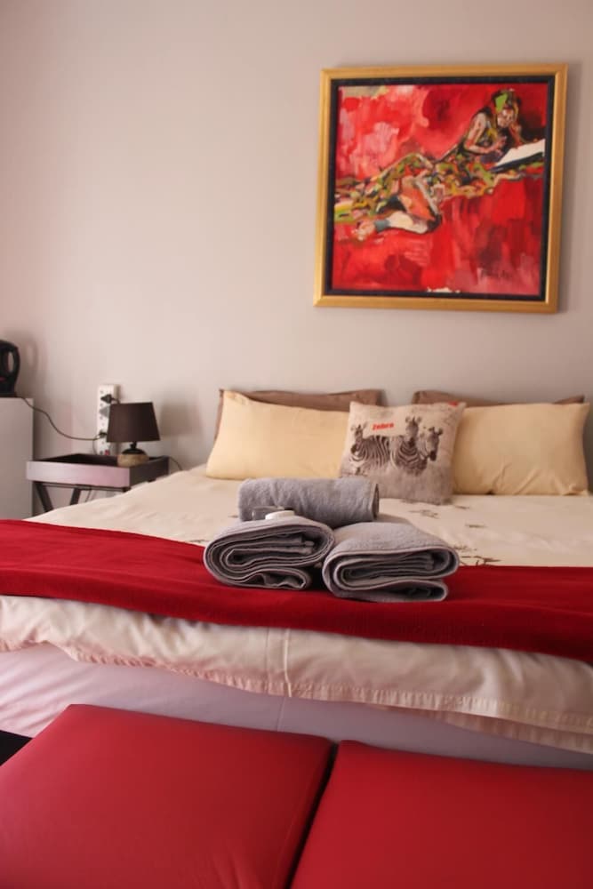 Фото Gorgeous Gecko Guesthouse