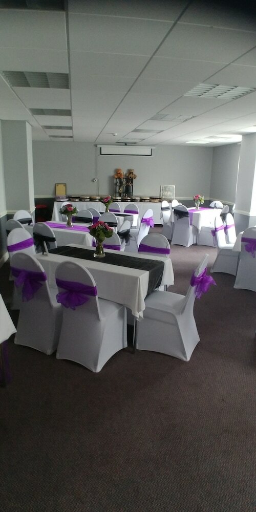 Фото Metro Inns Walsall