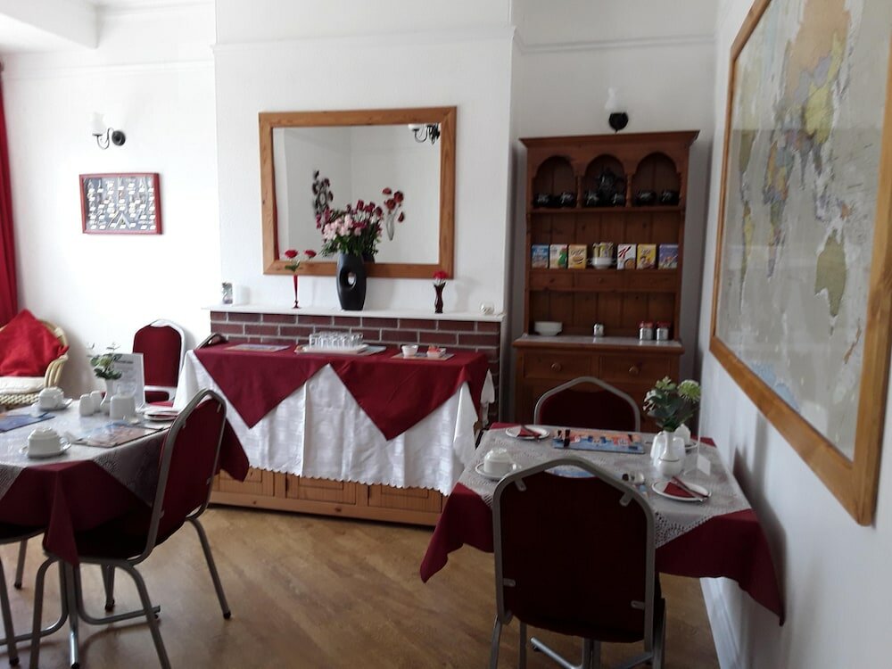 Фото Merriedale Guest House