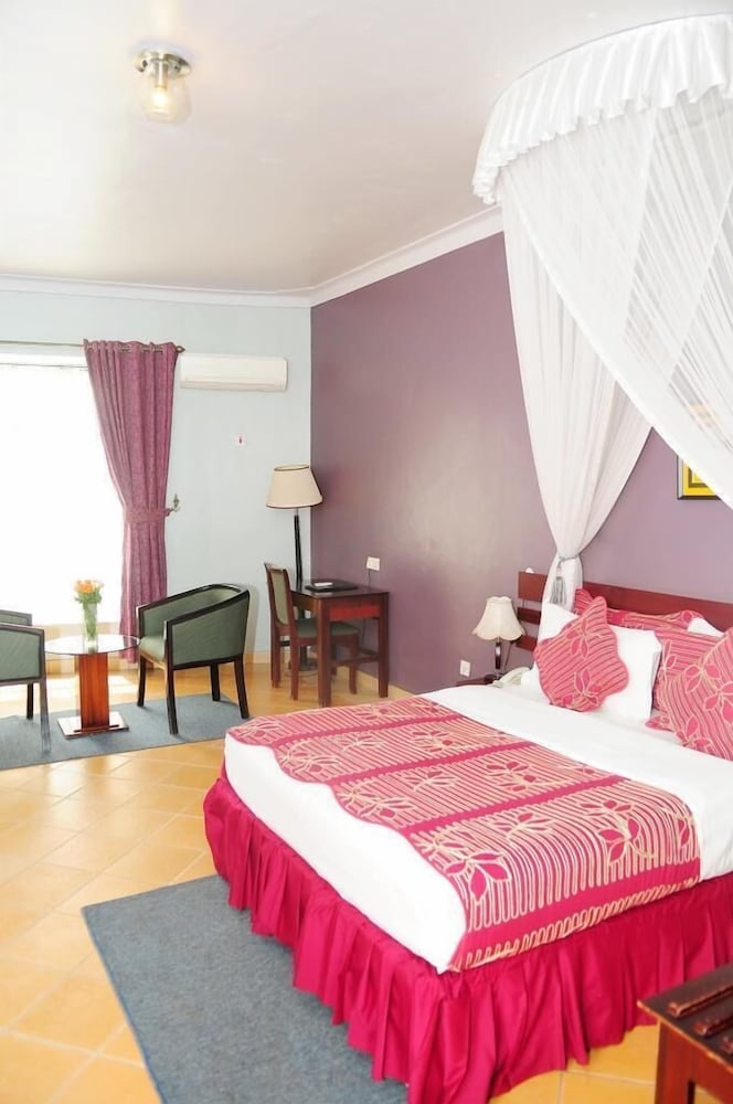 Фото Silver Springs Hotel Uganda