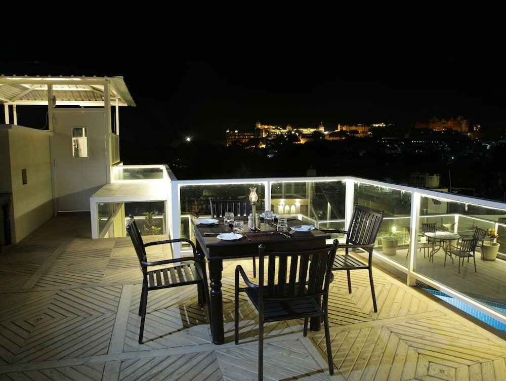 Фото Hotel Shambhu Villas