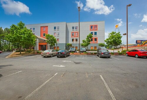 Гостиница Budgetel Inns & Suites - Atlanta Galleria Stadium