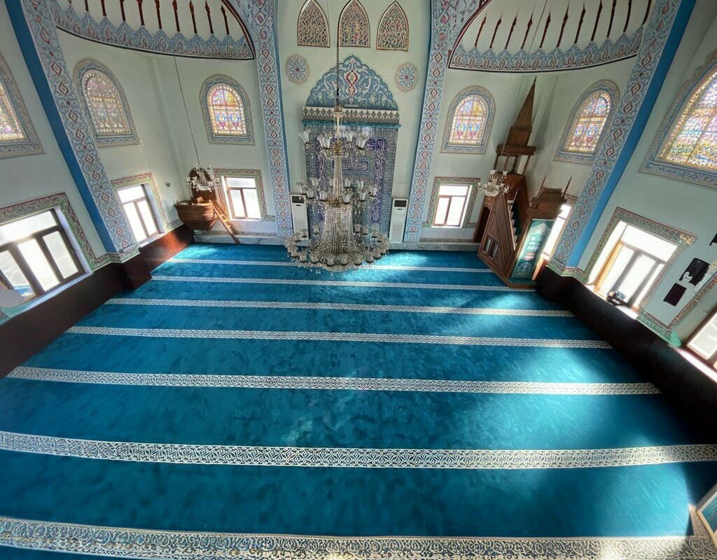 Mosque Sherif Mosque, Arifiye, photo