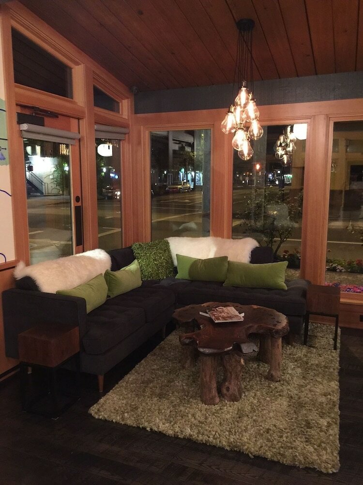 Фото Timbers Inn