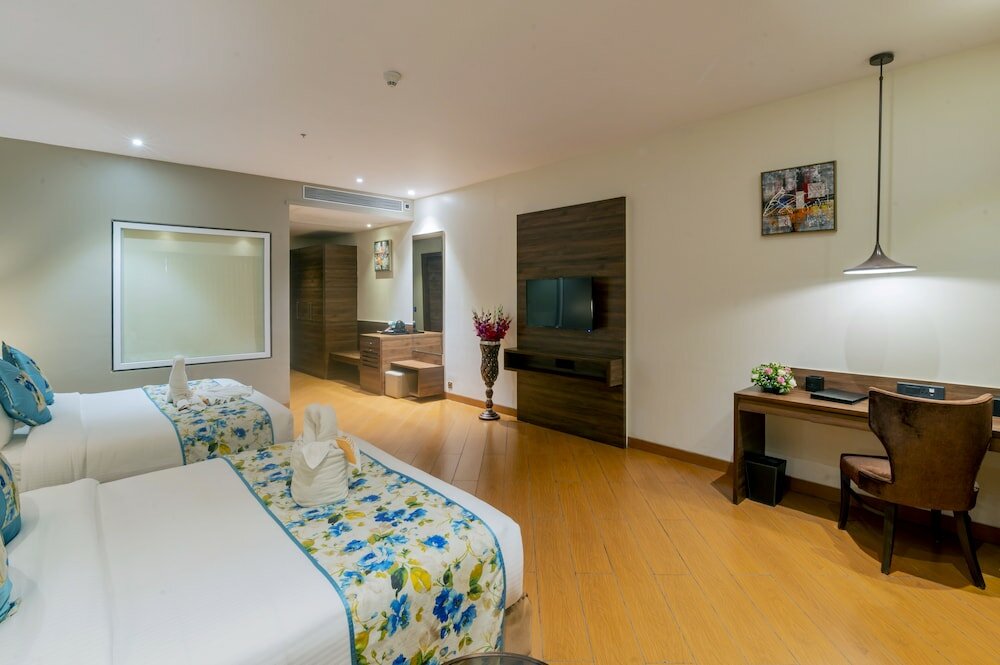 Фото Saya Grand Club & SPA Resort