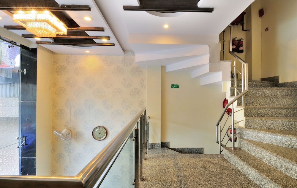 Фото Hotel Gold Star Inn