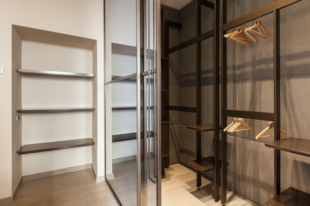 Фото Easyhomes - Duomo Suites & Apartments