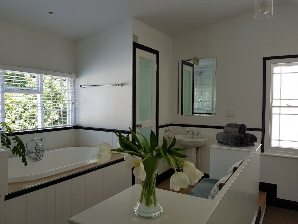 Фото Gilmour Hill