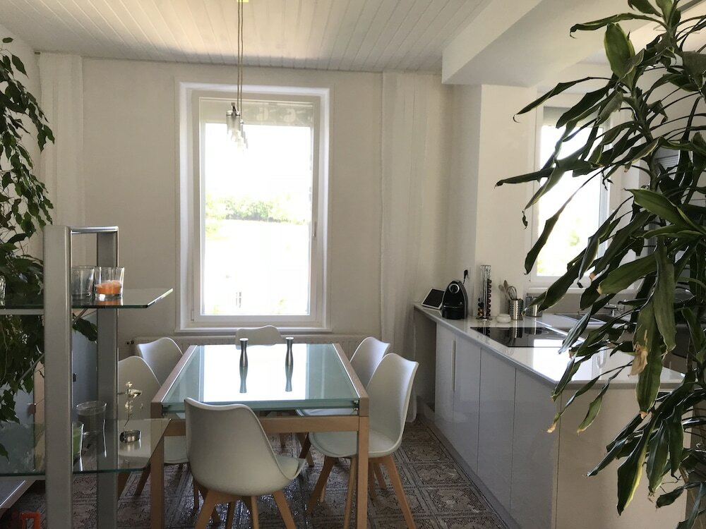 Фото Le numero 100