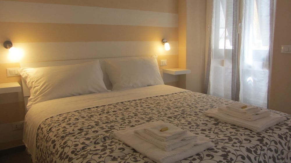 Фото The Old Station Rooms