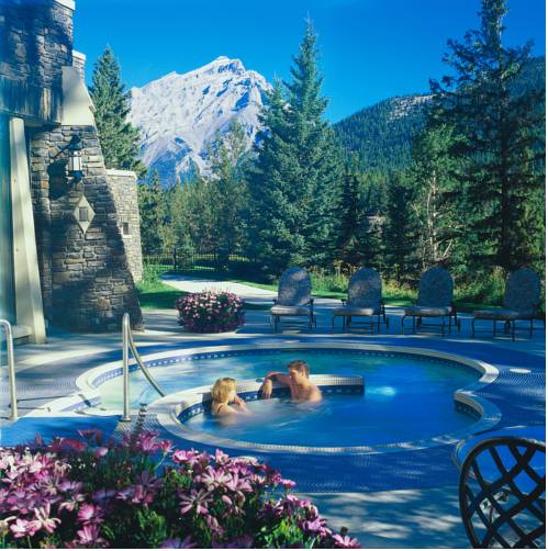 Фото Fairmont Banff Springs Hotel