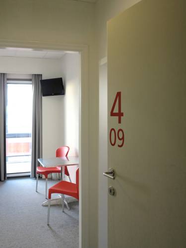 Фото Antwerp Harbour Hotel