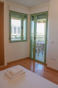 Фото Living Valencia - Patacona Beach