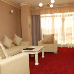 Фото Alp Inn Hotel