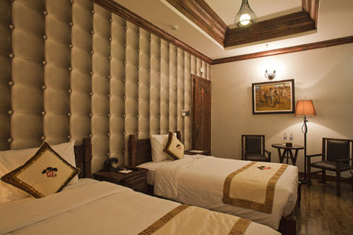 Фото Seventeen Saloon Hotel