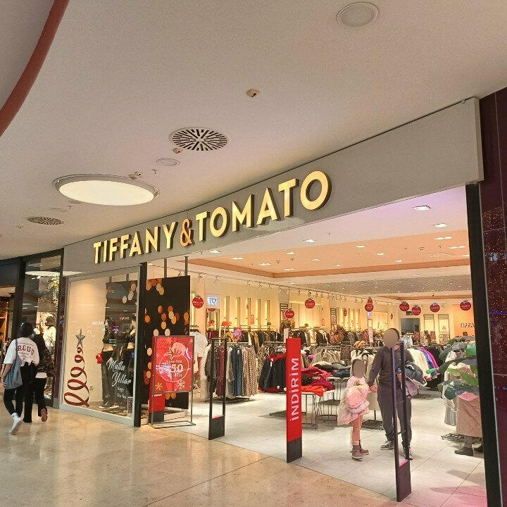 Магазин одежды Tiffany & Tomato, Стамбул, фото