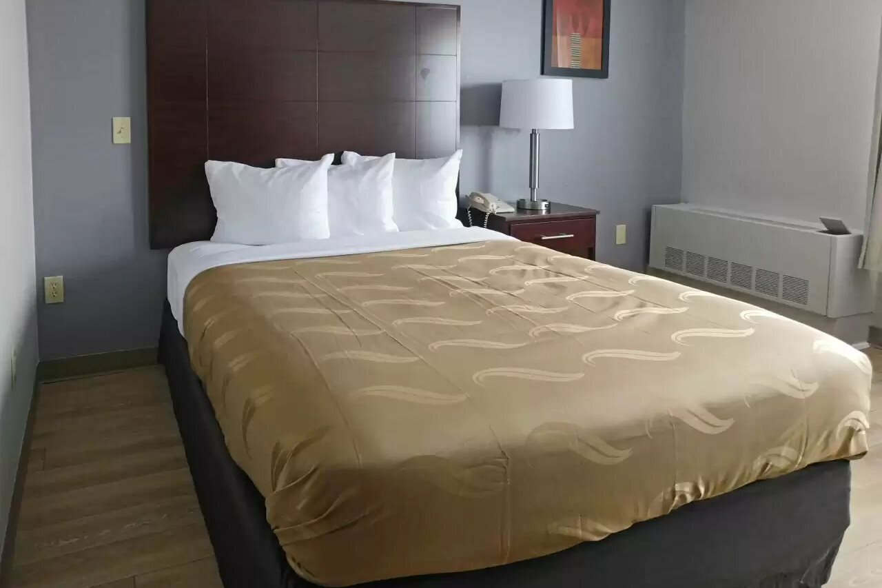 Фото Quality Inn Colchester - Burlington