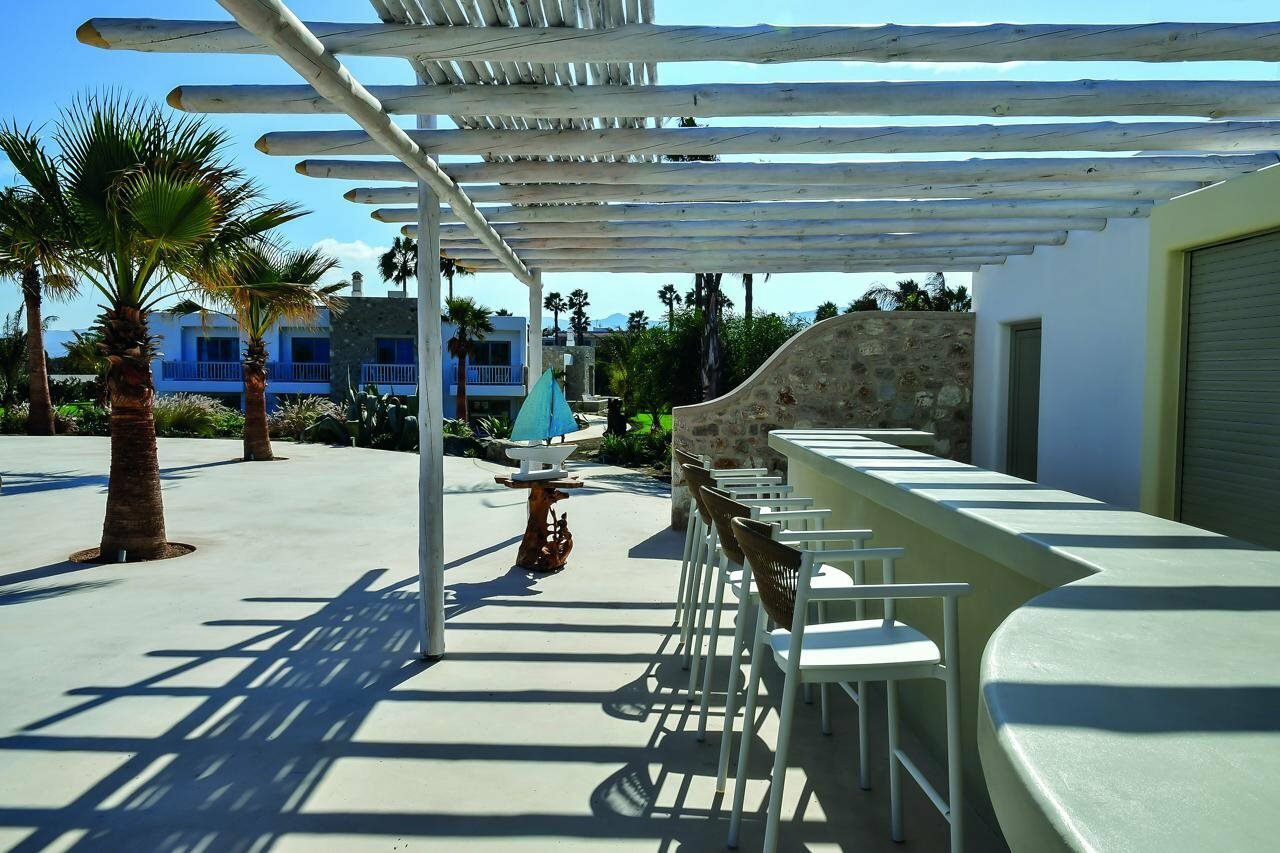 Фото White Pearls Luxury Suites - Adults Only
