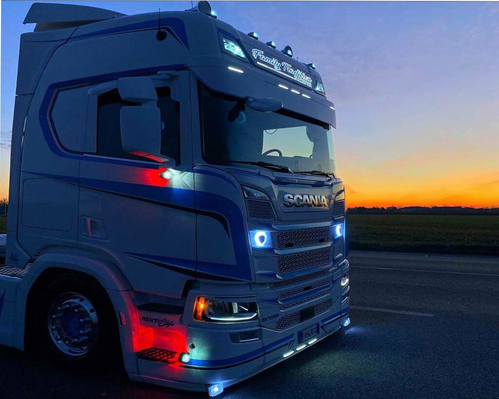 Trucks Amer & Amma Motors Middle East, Emirate of Sharjah, photo