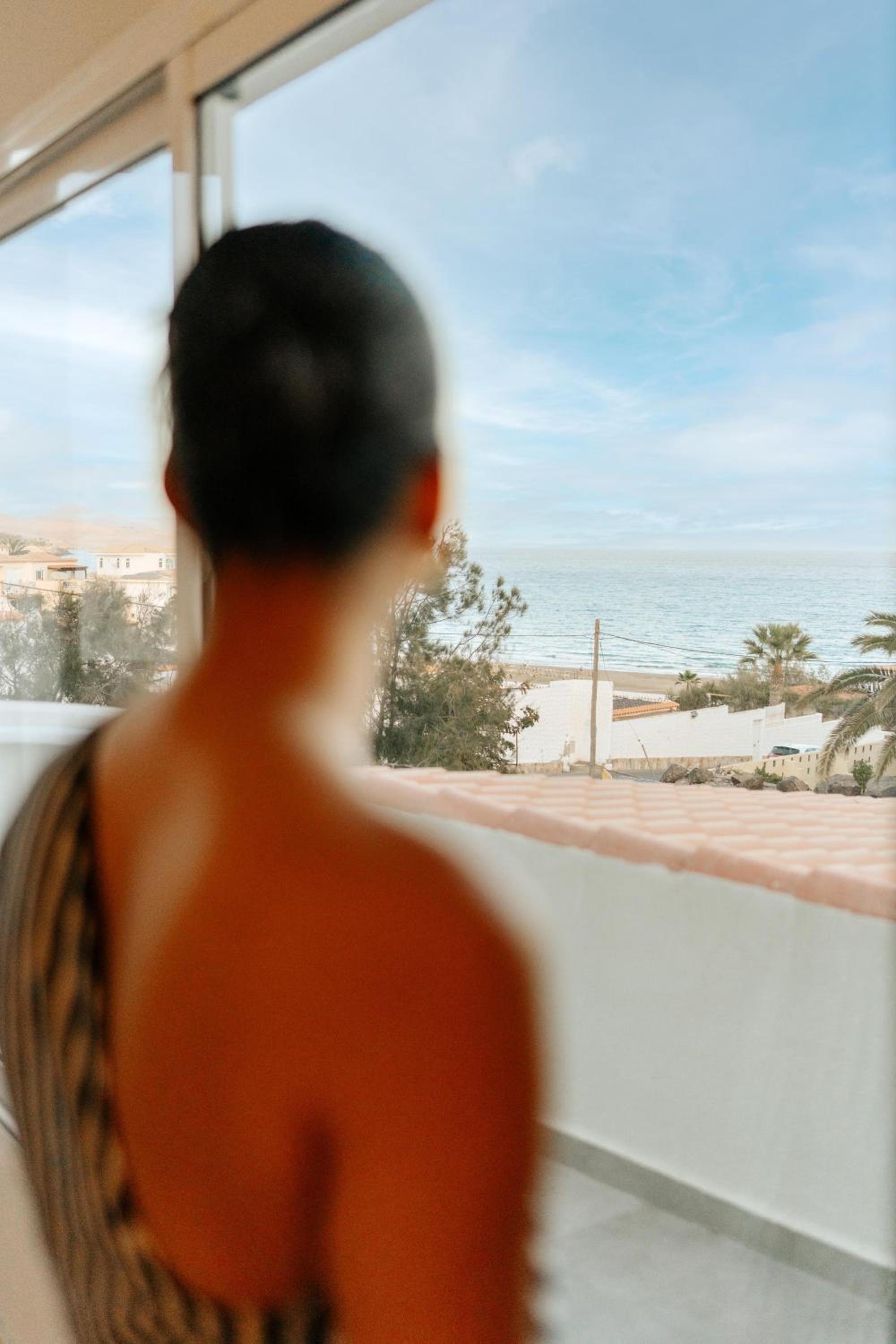 Фото R2 Higos Beach Apartments