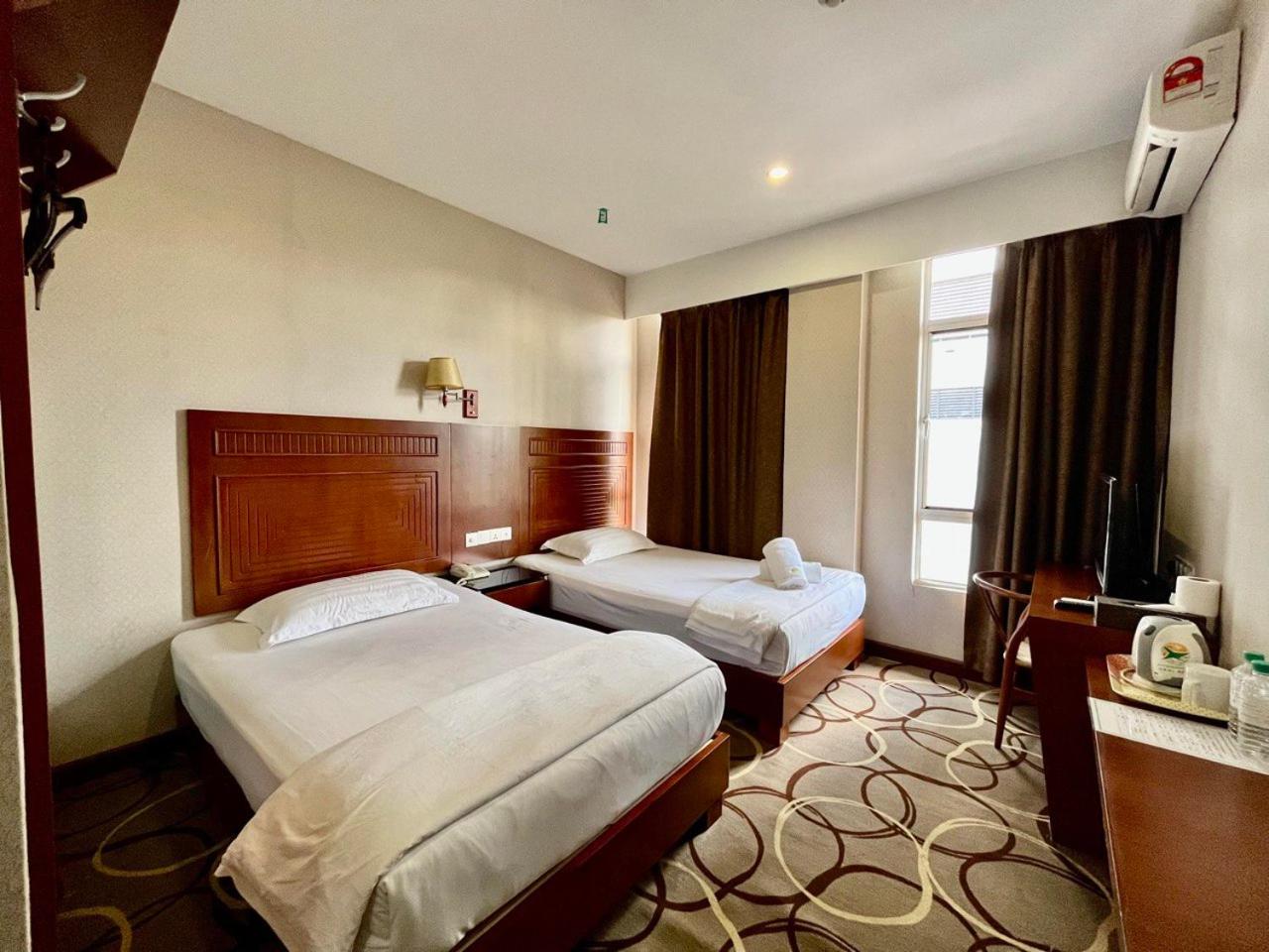 Фото Fan Holiday Hotel by Glex