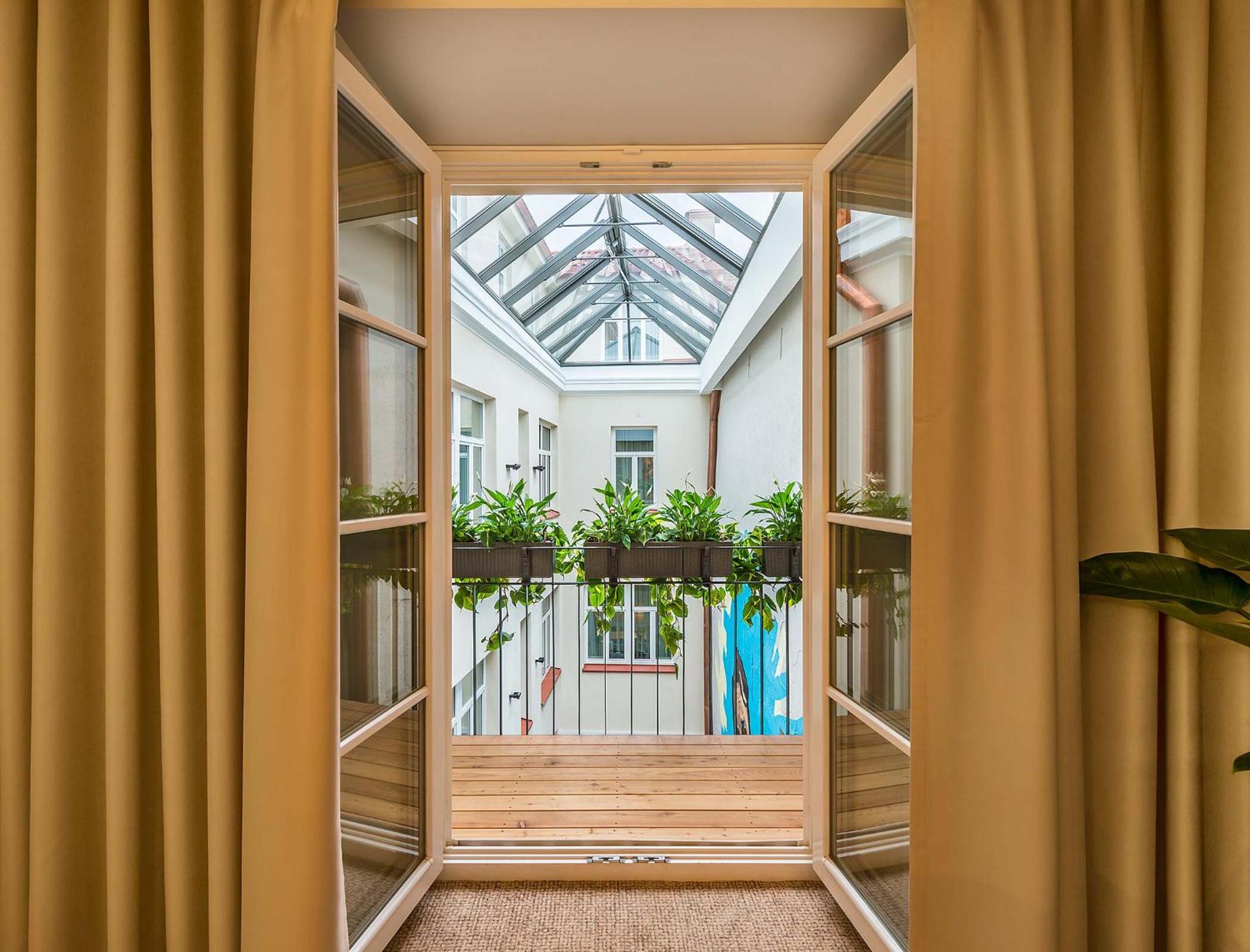 Фото Artagonist Hotel