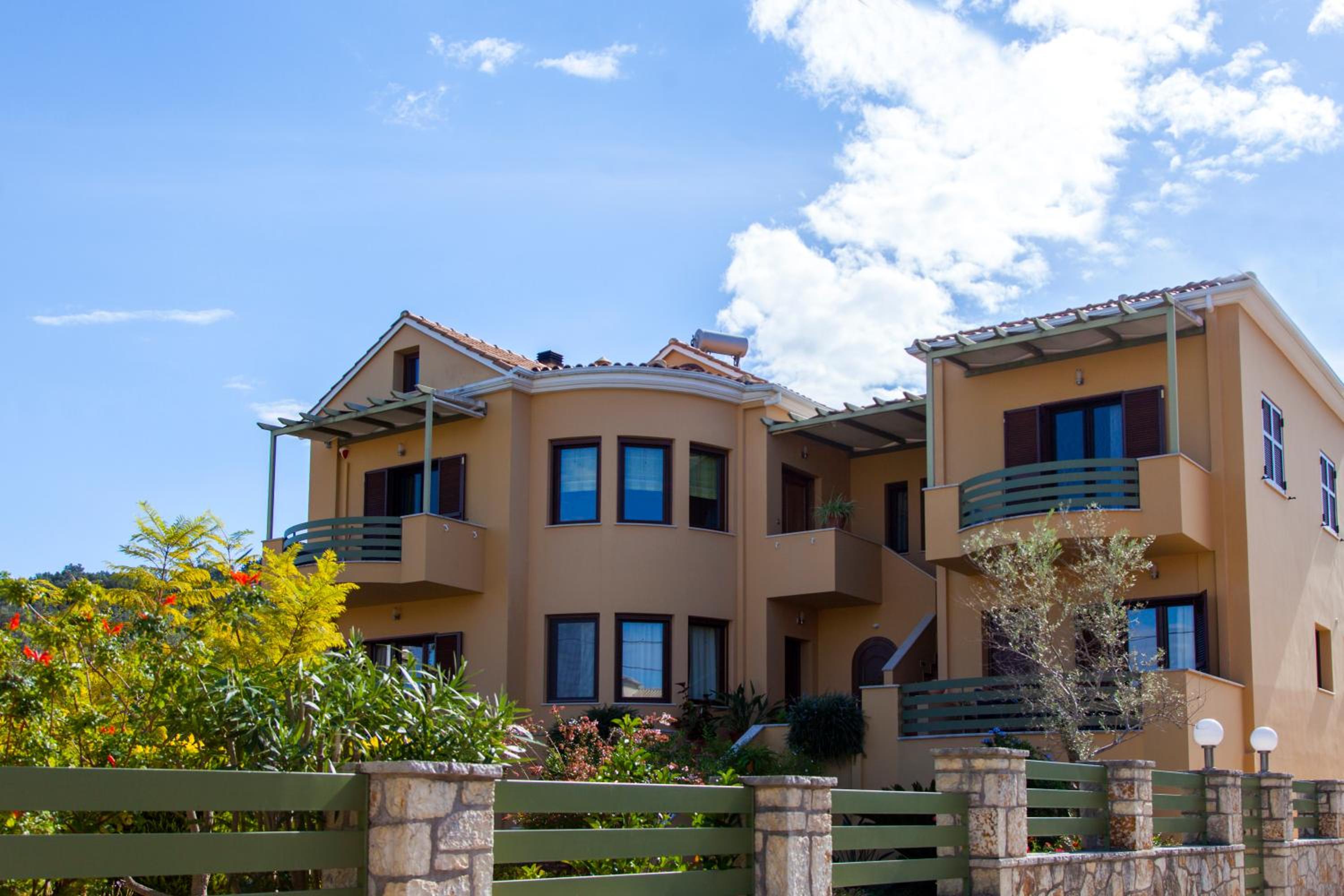 Фото Armonia apartments