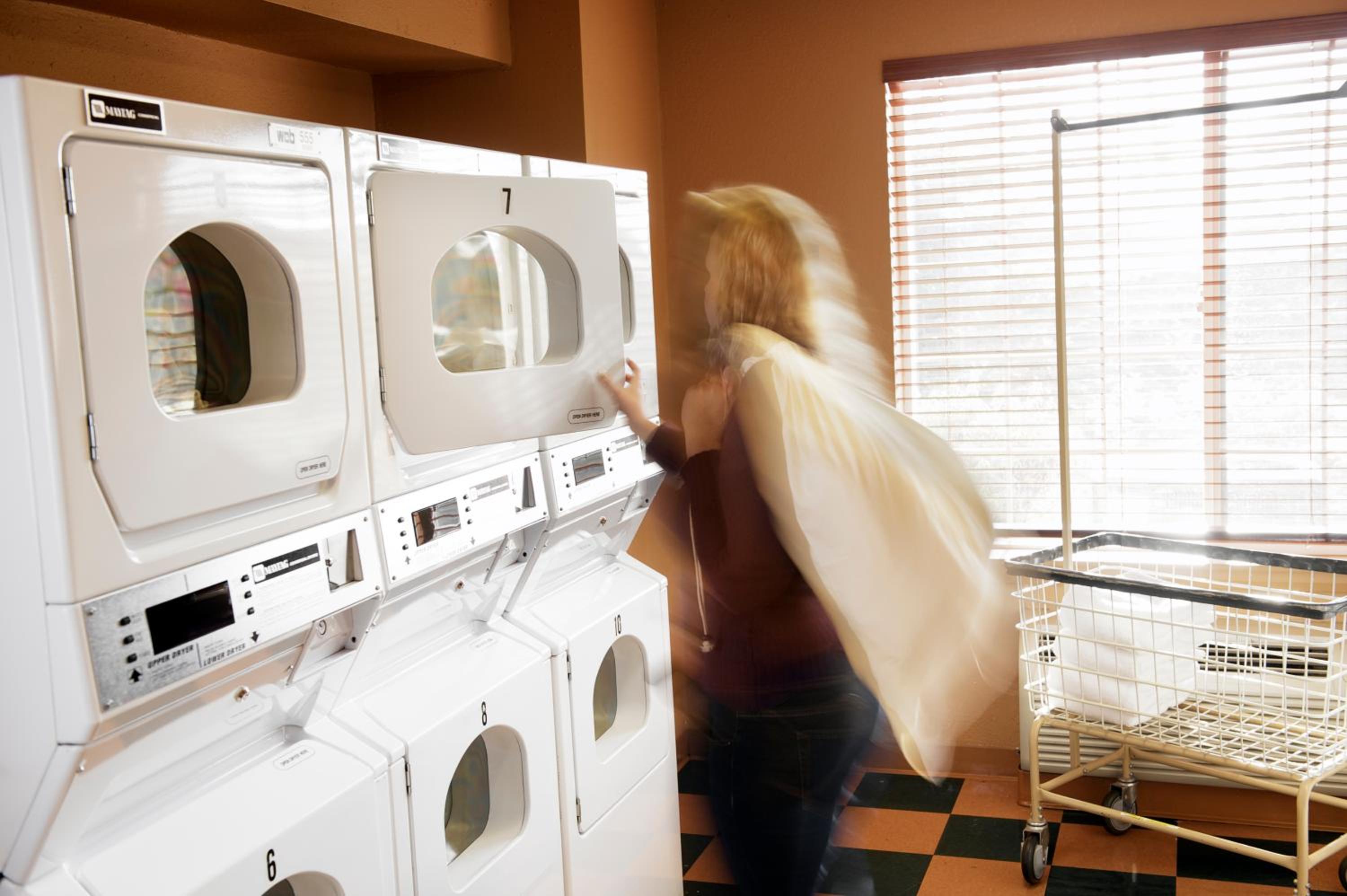 Фото Larkspur Landing Hillsboro - An All-Suite Hotel